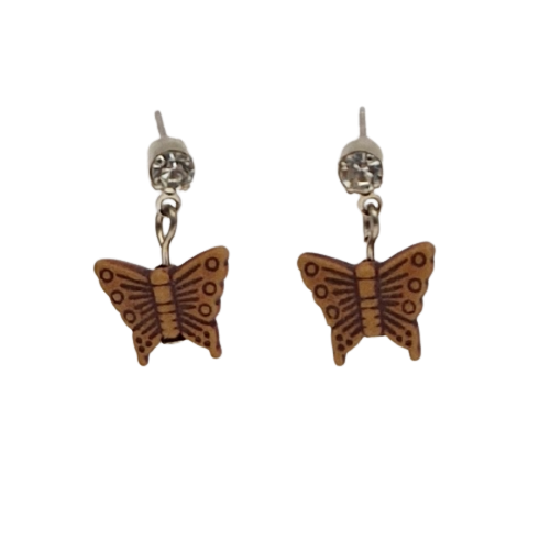 Oorbellen met houten bedeltjes - vlinder